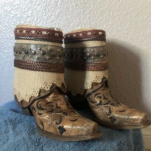 SOLD: Corral Handcrafted Boots
